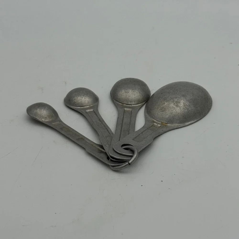 Vintage Aluminum Measuring Spoons Set 4 Piece Metal Nesting Kitchen Tools Silver